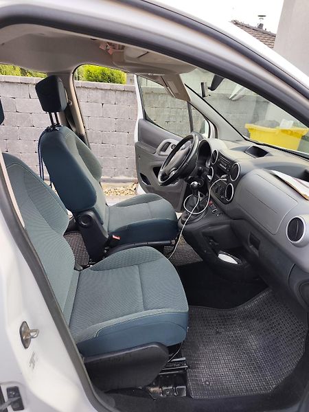 Citroën Berlingo (2018) Berlingo 2018 1.6 Hdi - fotka 10 z 10