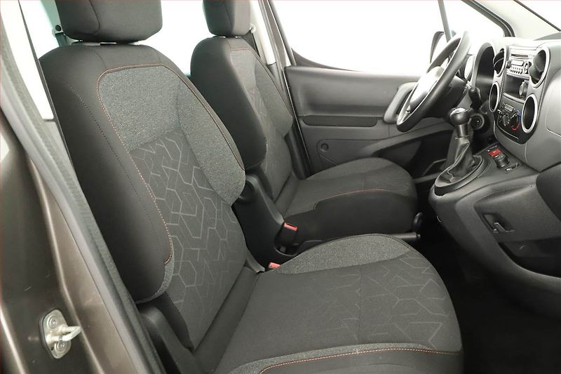 Peugeot Partner (2018) Active 1.6 BlueHDi, 5Míst, ČR - fotka 7 z 11