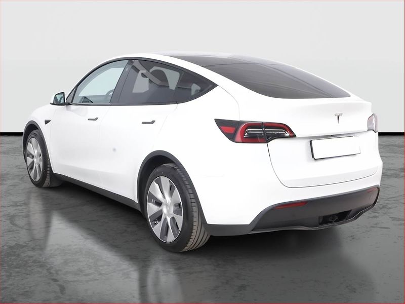 Tesla Model Y (2023) RWD LFP 60kWh, SoH 97% - fotka 4 z 24