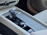 Volvo XC60 PLUS B4 AWD, POLESTAR, TZ - náhled 12