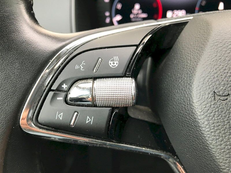 Škoda Karoq (2022) STYLE TDI 2.0/85KW 6MP - fotka 16 z 26