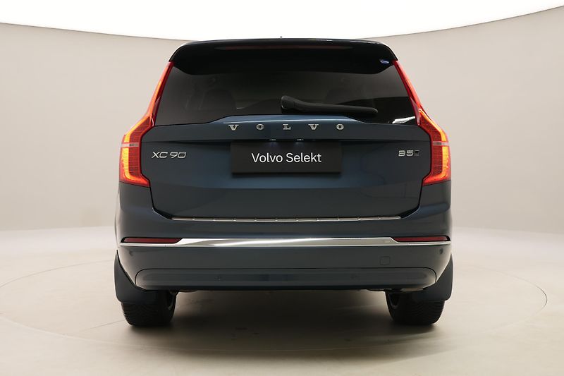 Volvo XC90 B5 AWD PLUS BRIGHT AUT CZ - fotka 12 z 58