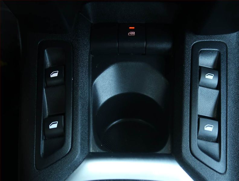 Citroën C-Elysée (2016) 1.2 PureTech, Serv.kniha - fotka 18 z 23