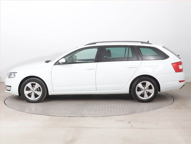 Škoda Octavia (2015) 2.0 TDI, Automat, Serv.kniha - fotka 3 z 17