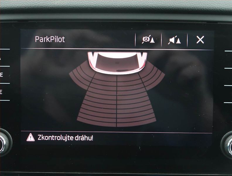 Škoda Octavia (2018) Ambition Plus 1.6 TDI, Automat - fotka 19 z 19