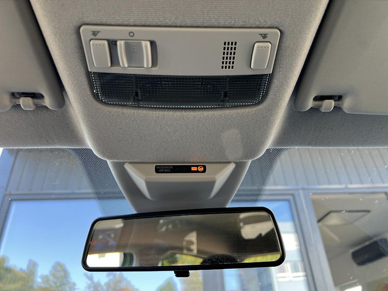 Škoda Citigo e iV 61kw KLIMA TEMPOMAT ALU - fotka 17 z 39