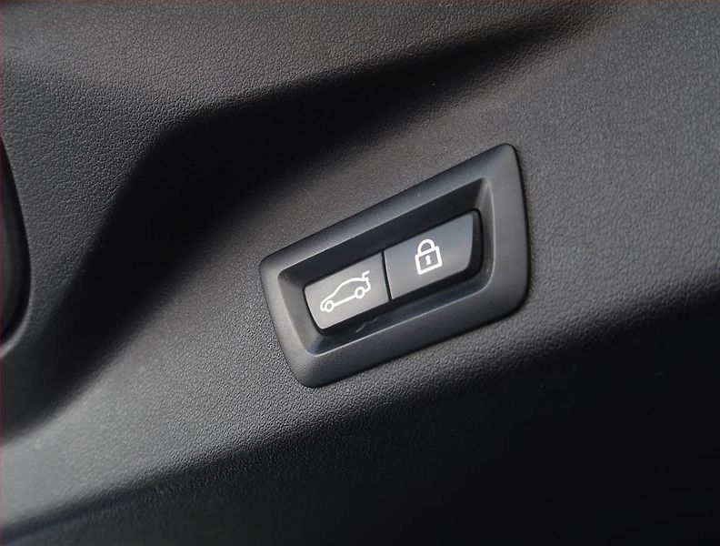 BMW X5 (2019) xDrive30d - fotka 23 z 24