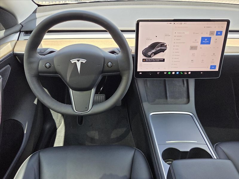 Tesla Model Y 0,0 LR 4x4 FSD Tažné 94% Záruk - fotka 13 z 22