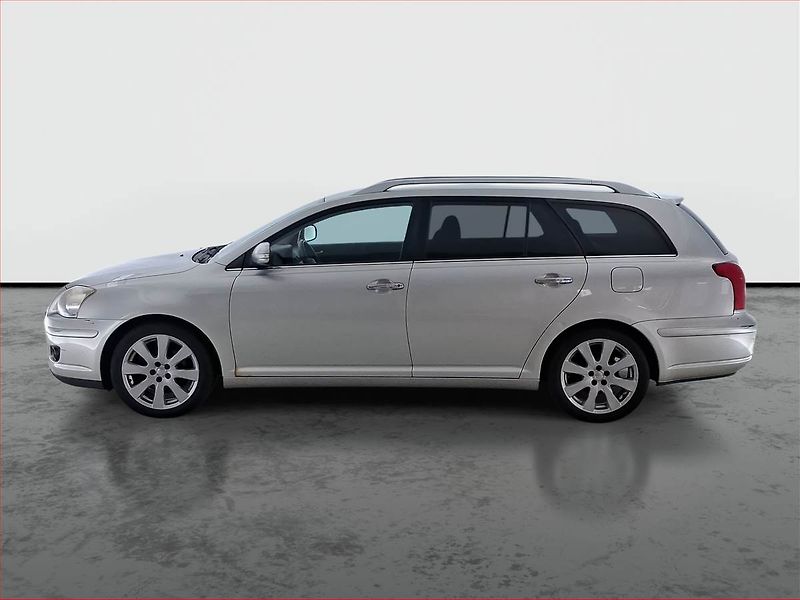 Toyota Avensis (2009) 2.0 D-4D, po STK, jezdí skvěle - fotka 3 z 18