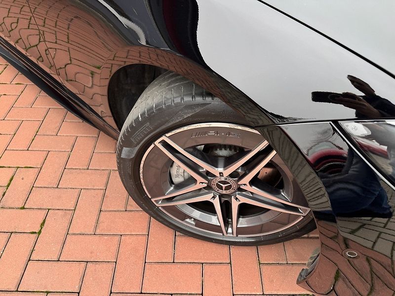Mercedes-Benz Třídy C (2022) 220d AMG Ad.LED Navi Kamera - fotka 45 z 50