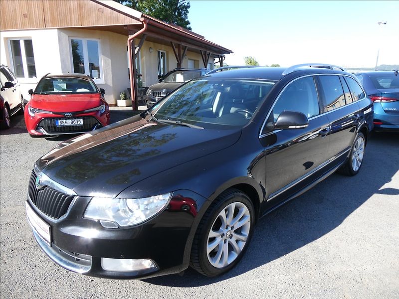 Škoda Superb 2,0 TDi 125kW ELEGANCE,závěs - fotka 3 z 47