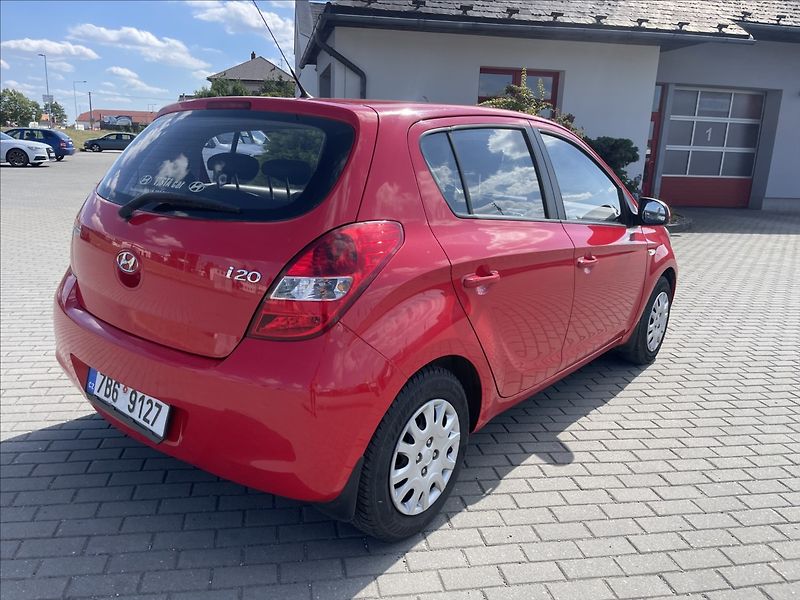 Hyundai i20 1,4 i 73kw Automat, Klima, LPG - fotka 4 z 28