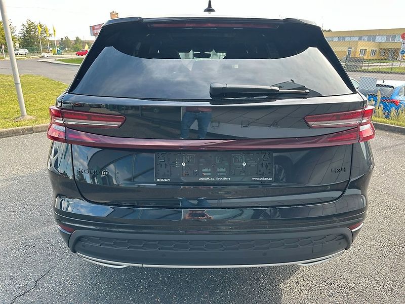 Škoda Kodiaq (2025) SPORTLINE, 4x4, MAX + SERVIS - fotka 5 z 16