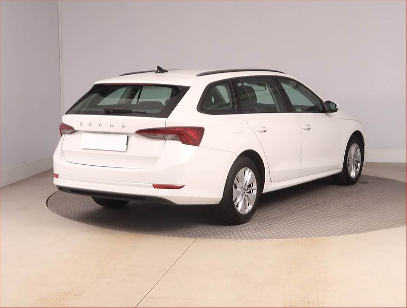 Škoda Octavia (2020) 2.0 TDI, ČR,1.maj, Tempomat - fotka 5 z 16