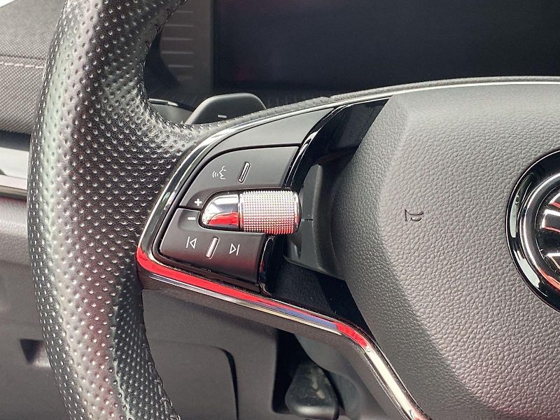 Škoda Octavia (2021) Combi 1.4 TSI iV DSG Style - fotka 19 z 36