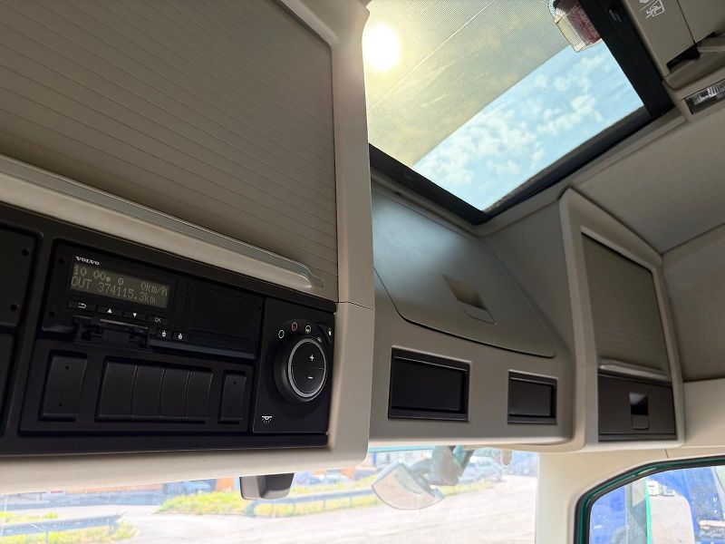 Volvo FH FH 500 I-SAVE NAVI TOP STAV - fotka 18 z 28