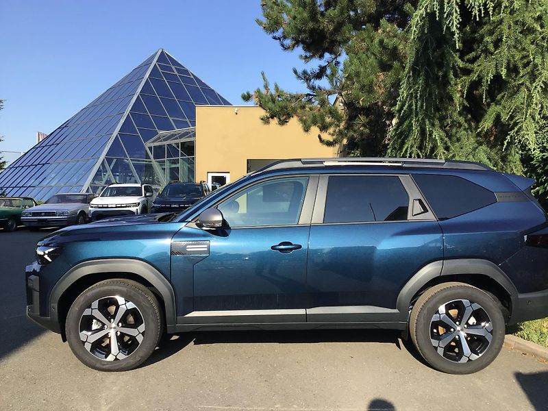 Dacia Bigster (2026) AUTOMAT  HYBRID EL.KUFR IHNED - fotka 7 z 17