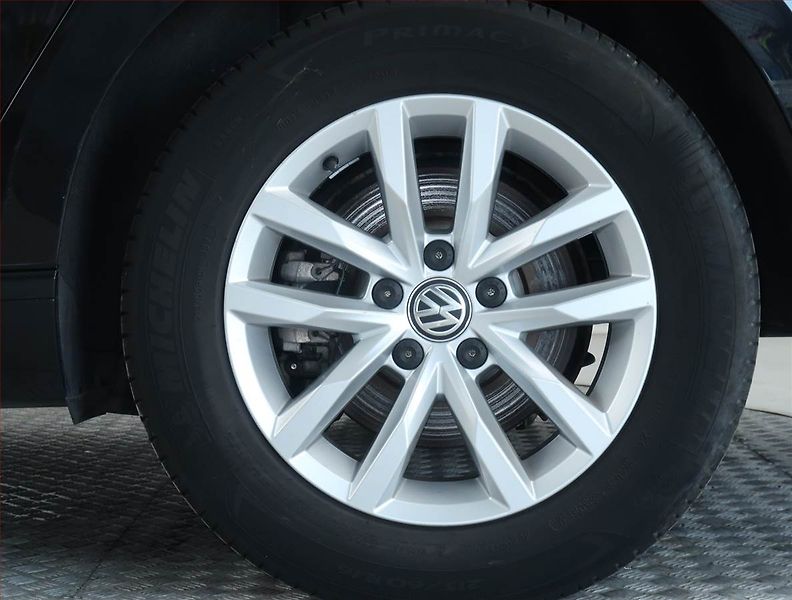 Volkswagen Passat (2016) Comfortline 1.8 TSI - fotka 14 z 18