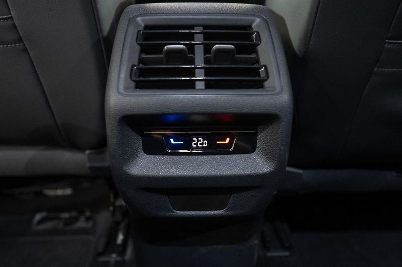 Volkswagen Tiguan 1.5 eTSI 110 kW - fotka 26 z 34