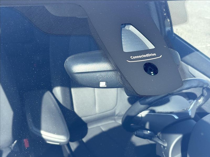 BMW Řada 2 1,5 218i 100kW AT,Led,Navi,PDC - fotka 25 z 37