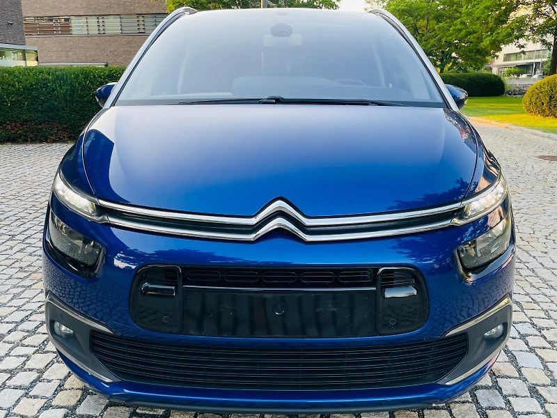 Citroën Grand C4 Picasso 2.0HDi MANUÁL 7MÍST SENZORY - fotka 7 z 46