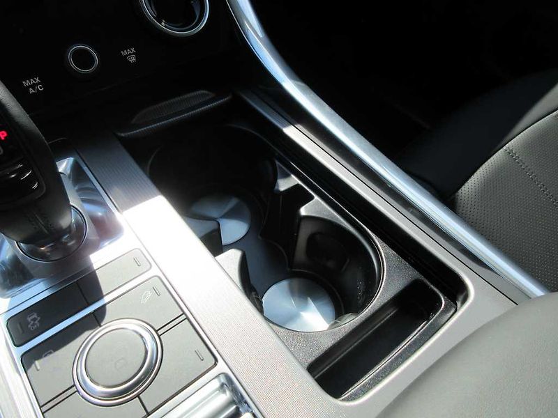 Land Rover Range Rover Sport 3,0 SDV6 HSE D250 4x4 aut. - fotka 34 z 46