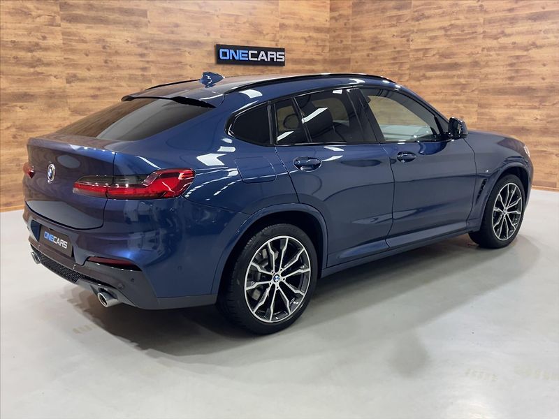 BMW X4 3.0D xDRIVE M-SPORT LED - fotka 3 z 30