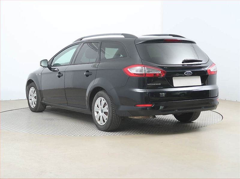 Ford Mondeo (2011) Trend 1.6 TDCi, Tempomat - fotka 4 z 14