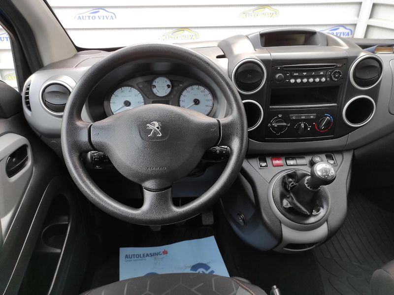 Peugeot Partner 1,6 BlueHDi ACTIVE,ČR,1majitel - fotka 11 z 20