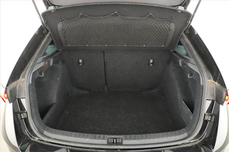 Škoda Scala (2025) 1.0 TSI, Drive, FullLed - fotka 18 z 19
