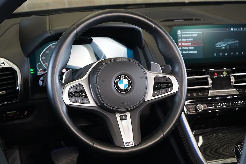 BMW Řada 8 840d xDrive,B&W,Ventilace,Soft - fotka 25 z 46