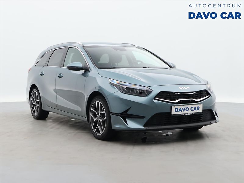 Kia Ceed SW 1,5 T-GDI 117kW GT-Line CZ DPH - fotka 1 z 38