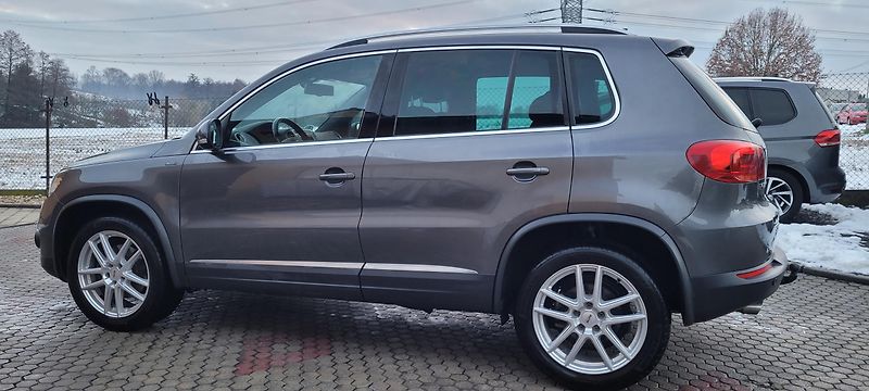 Volkswagen Tiguan (2016) 1,4TSi110kW DSG R-Line BiXenon - fotka 8 z 39