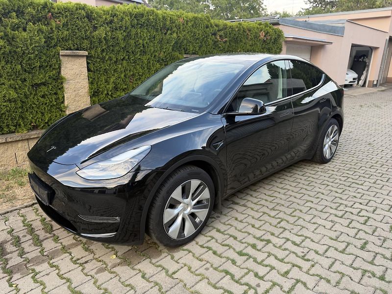 Tesla Model Y DUAL MOTOR-LONG RANGE-TAŽNÉ- - fotka 6 z 19