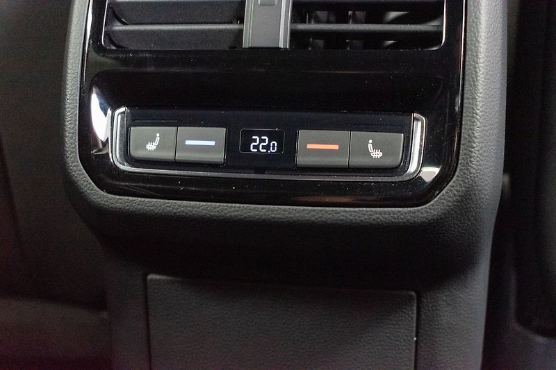 Volkswagen Arteon Shooting Brake TSI 206kW 4x4*R-LINE*TAŽNÉ*ČR1 - fotka 15 z 49