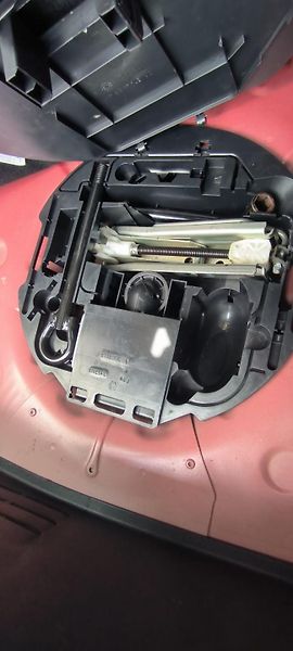 Renault Clio (2012) 1,2 16V 55kW - fotka 28 z 28
