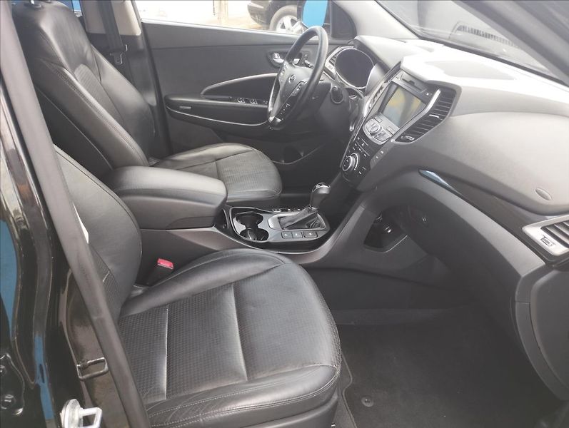Hyundai Santa Fe 2,2 CRDi 145KW - fotka 8 z 20