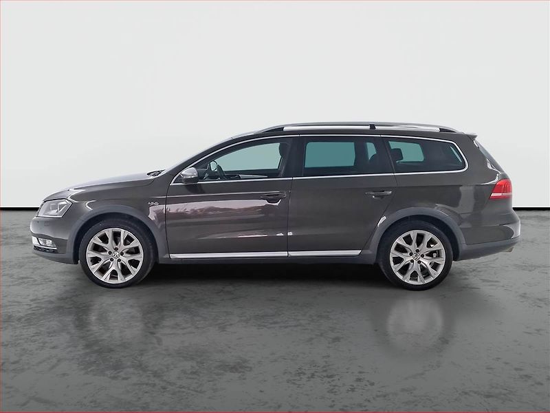 Volkswagen Passat (2014) Alltrack 2.0 TDI, 4X4 - fotka 3 z 26