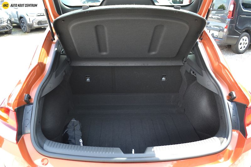 Hyundai i30 FB FL 1,0T- GDI FAMILY NAVI - fotka 15 z 42