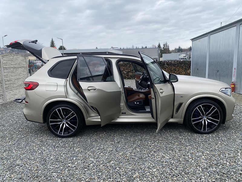 BMW X5 M50XD 4x4 400PS CZ DPH FULL 1A - fotka 141 z 171