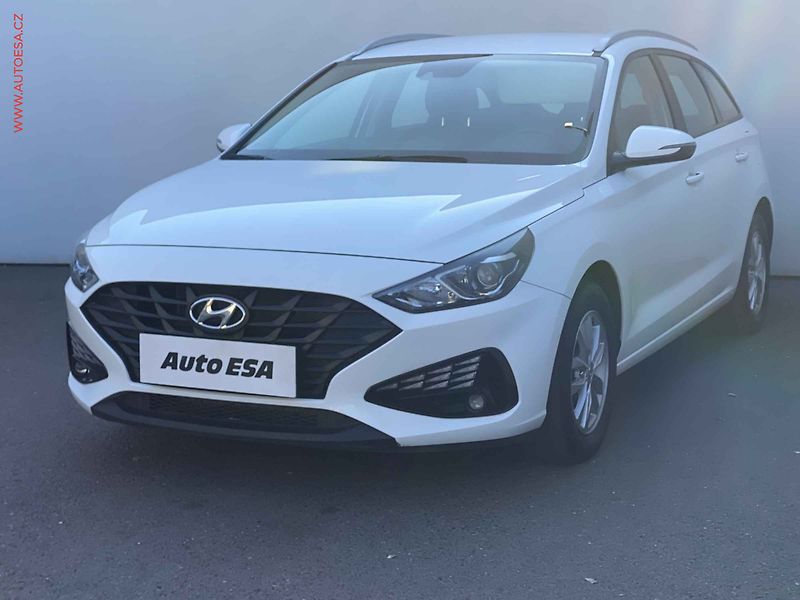 Hyundai i30 (2021) 1.6 CRDi, 1.maj,ČR, AC - fotka 3 z 16