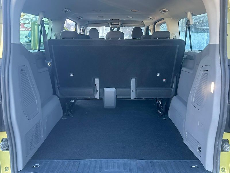 Volkswagen Caravelle (2026) 2.0TDi, 110KW, 8. MÍST - fotka 9 z 40