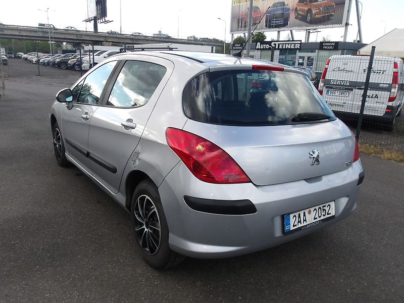 Peugeot 308 1,6i NAJ.170000km !!! - fotka 12 z 27