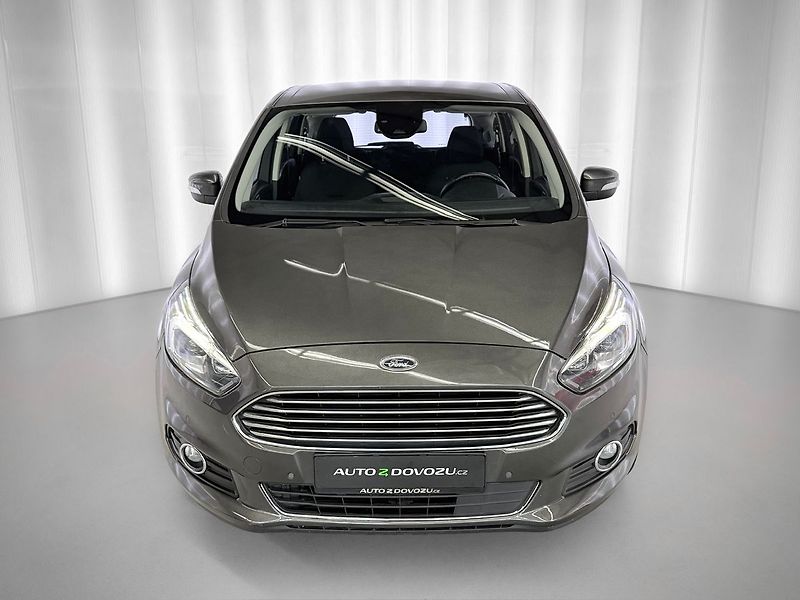 Ford S-MAX 2.0TDCi 140KW A/T TITANIUM, EL - fotka 3 z 27