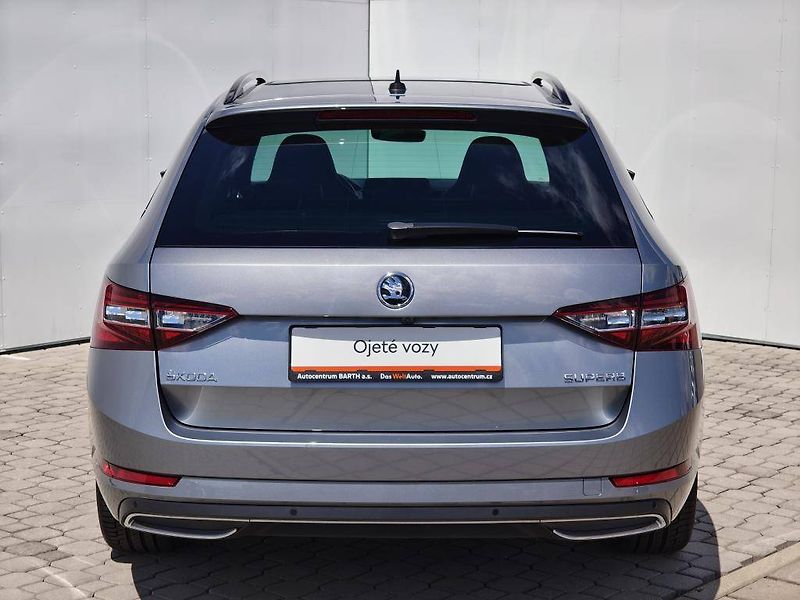 Škoda Superb SportLine ABT DSG 2,0TDI - fotka 26 z 26