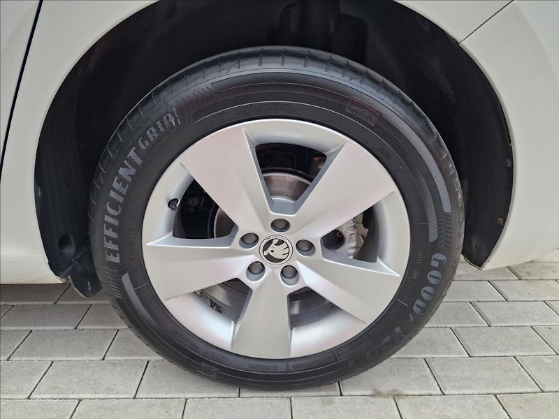 Škoda Scala 1.0 TSI 81kW Style, ČR,1.Maj. - fotka 46 z 50