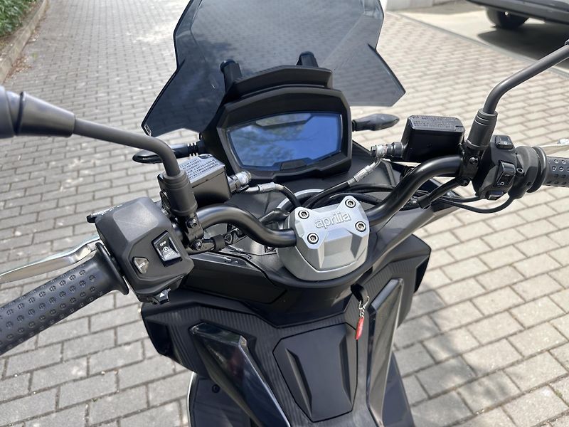 Aprilia SR GT 200 (2023) Prodám skútr Aprilia SR GT 200 - fotka 5 z 5