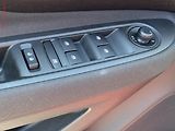 Opel Mokka (2016) 1.6, Edition, navi, kamera - náhled 11