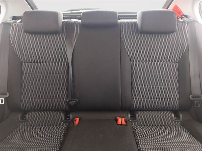 Škoda Octavia (2015) 1.6 TDI, Serv.kniha, Tempomat - fotka 10 z 18
