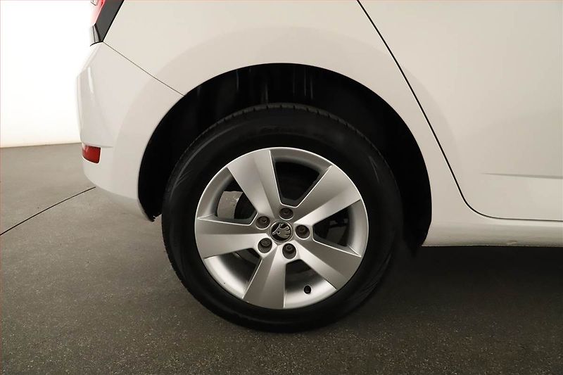 Škoda Fabia (2019) Ambition 1.0, Serv.kniha - fotka 11 z 13